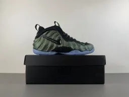 Nike Verde Ejército Negro Moldeado Una Pieza Superior Textura Acanalada Zapatillas Lifestyle 16
