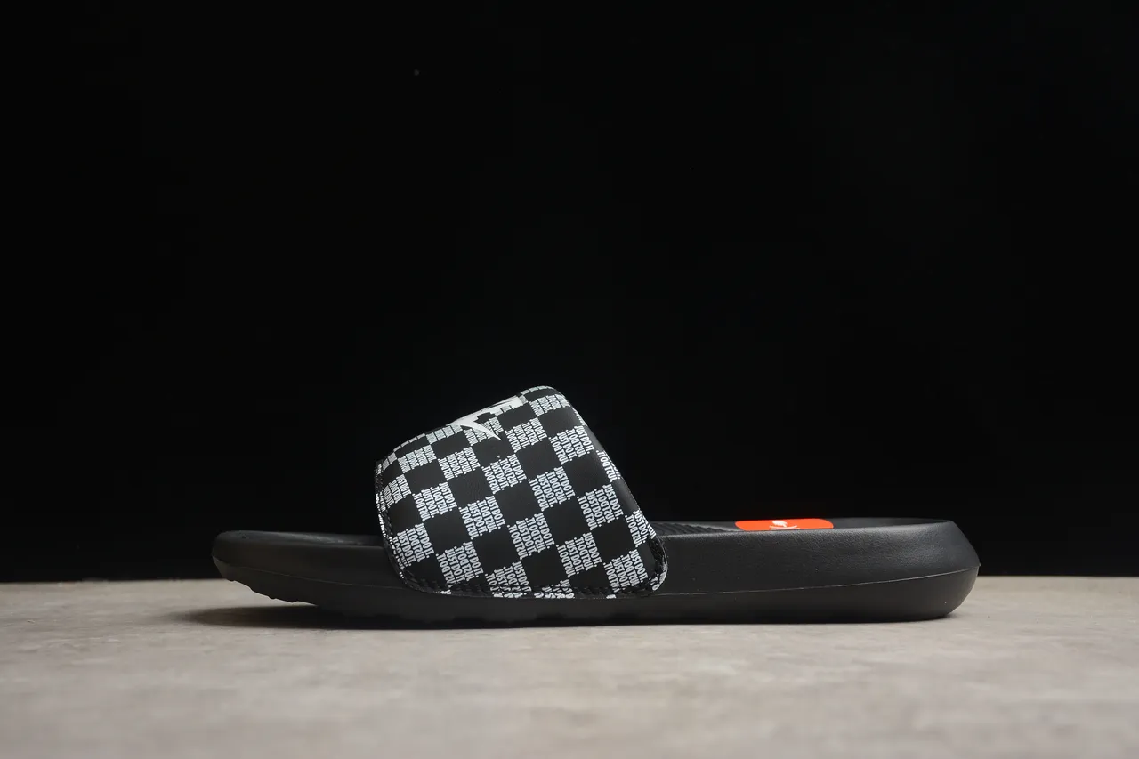 Nike Benassi JDI Checkerboard Print Slippers 13