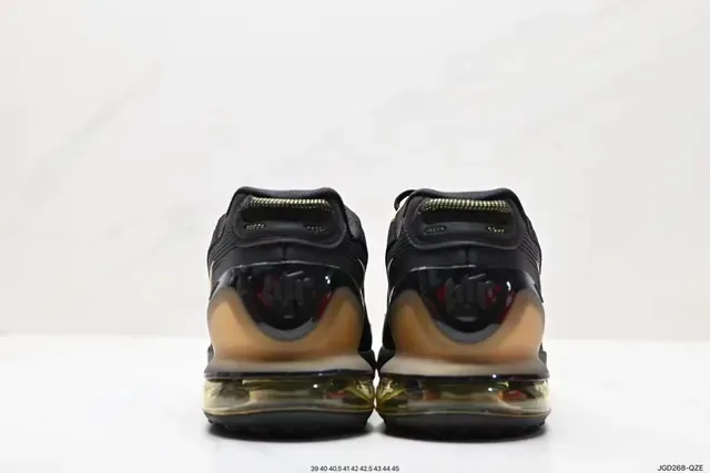 Nike 黑金网面 Swoosh 系带生活休闲鞋 2