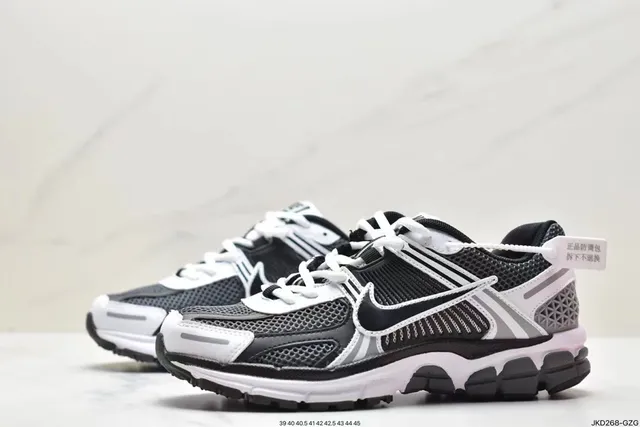 Nike Black Gray Mesh Upper Synthetic Cage Overlay Running Shoes 6