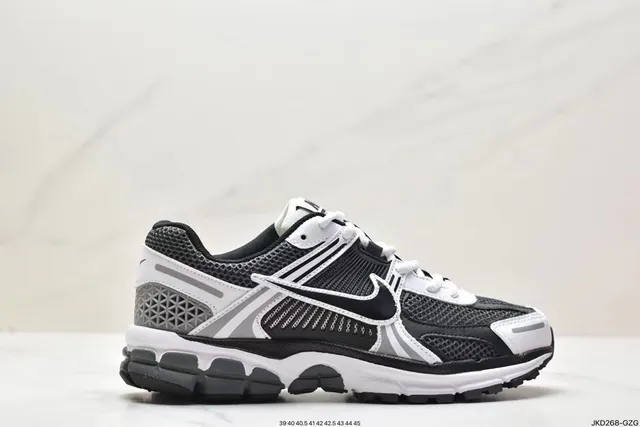 Nike Black Gray Mesh Upper Synthetic Cage Overlay Running Shoes 9