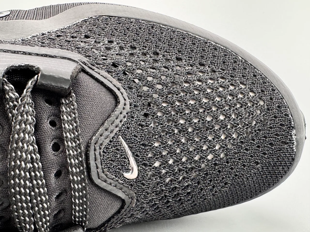 Nike Black Silver Full-Length Air Zoom Unit Engineered Mesh Upper Running Shoes 6