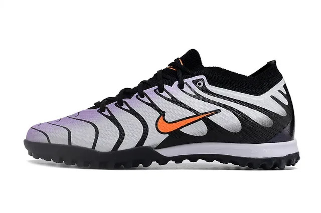Nike Black White Low-Cut Knit Upper Wave-Patterned Synthetic Overlays Turf Soccer Shoes 6