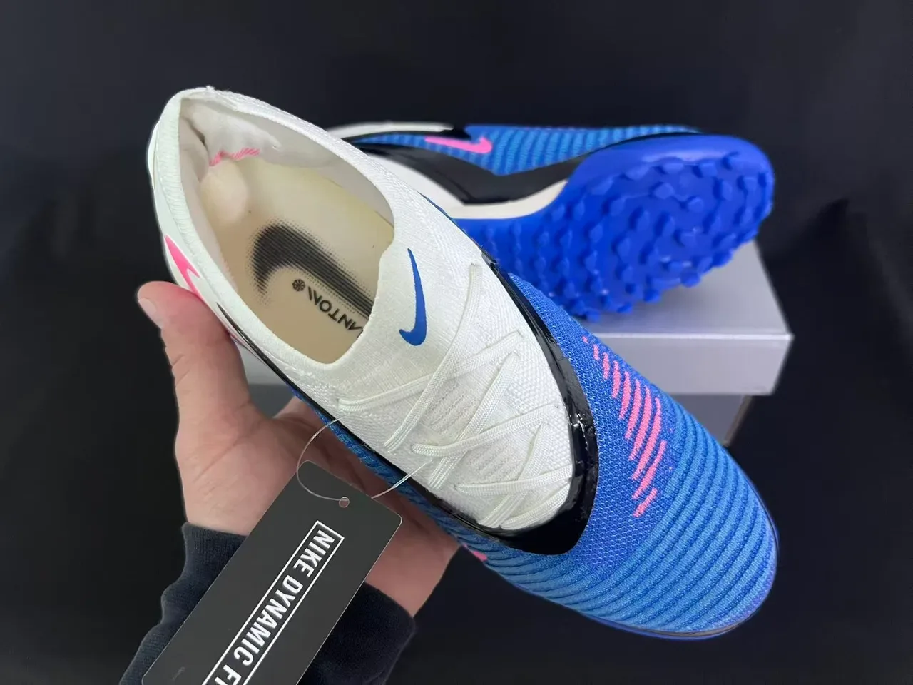 Nike Blue Pink Knit Upper Outsole Turf Soccer Shoes 5