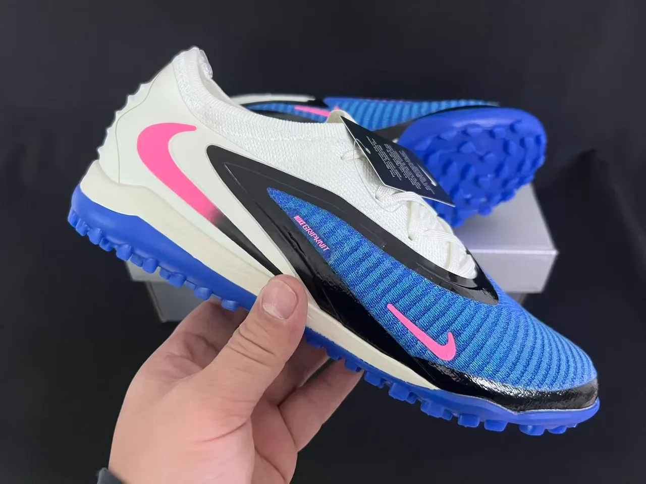 Nike Blue Pink Knit Upper Outsole Turf Soccer Shoes 6