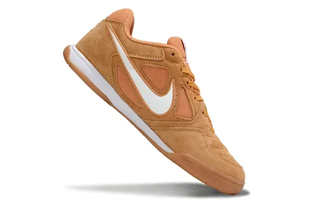 Nike سنيكرز بني أبيض لوتوب سويد ميش 4