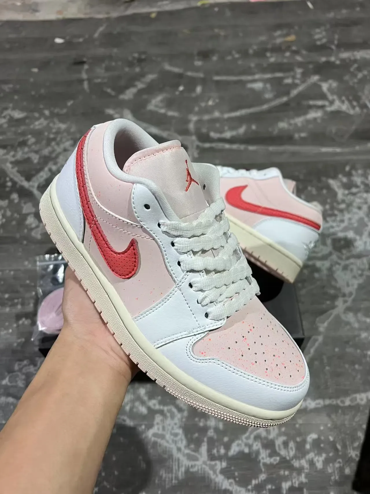 Nike Dunk Low Pale Pink and Red Lifestyle Sneakers 2