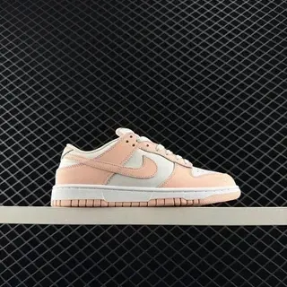 Nike Dunk Low وردي فاتح وأبيض أحذية رياضية أسلوب حياة