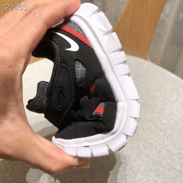 Tênis Nike Free Run Youth Verde Lima e Preto 10