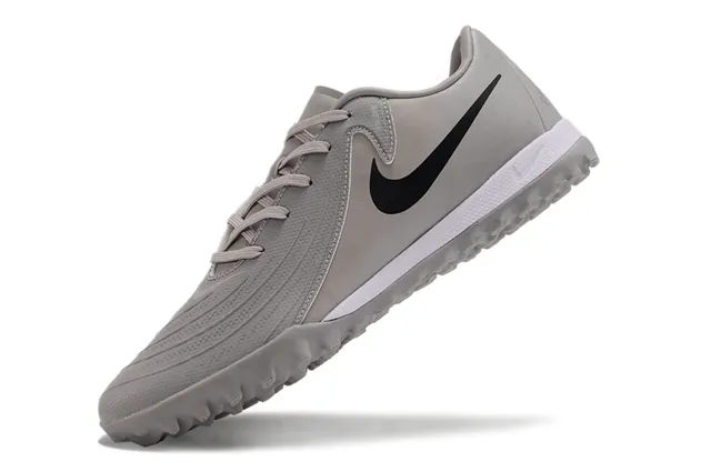 Nike Gray Black Low-Top Synthetic Upper Turf Soccer Shoes 3