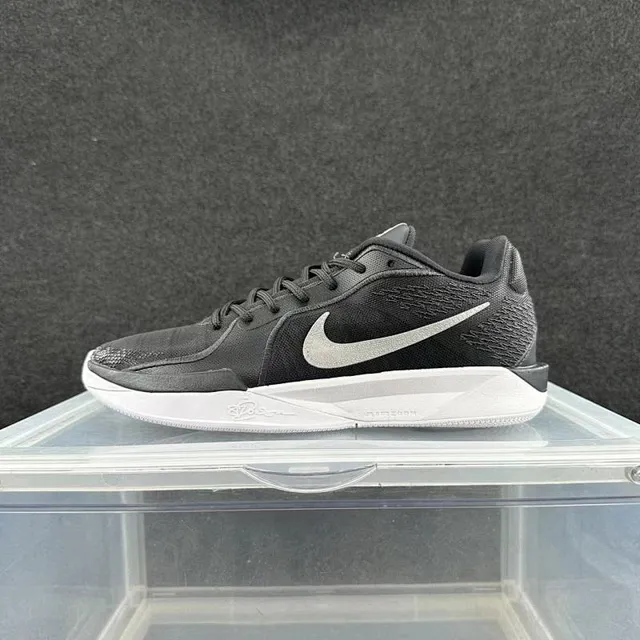 Nike Kobe AD Black and White Basketball Shoes 2