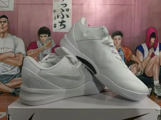 Nike Kyrie White Silver Knit Mesh Mid-Cut Basketball Shoes 2