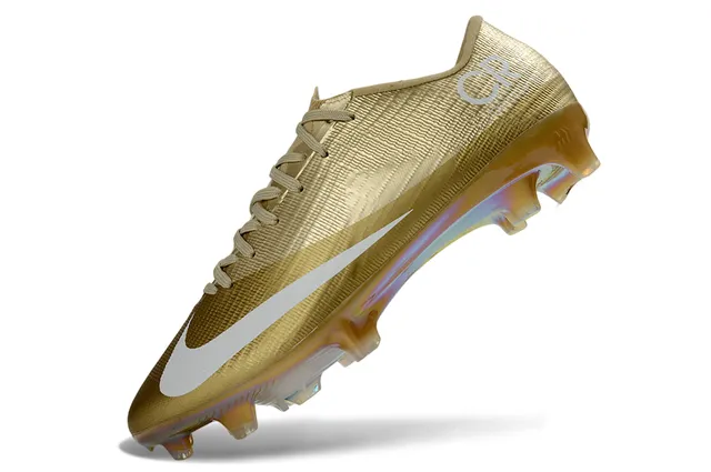 Nike Mercurial Vapor CR7 dorées iridescentes Firm-Ground chaussures de football 4