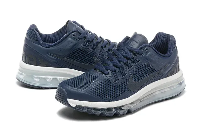 Nike Navy White Mesh Upper Full-Length Visible Air Unit Running Shoes 5