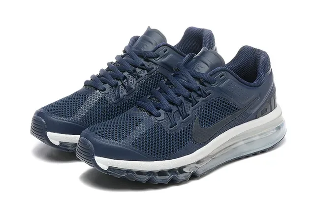 Nike Navy White Mesh Upper Full-Length Visible Air Unit Running Shoes 7