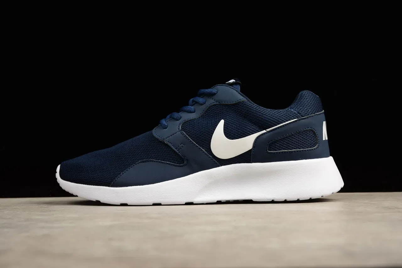 Nike Navy White Mesh Upper Synthetic Overlays Lifestyle Sneakers 9