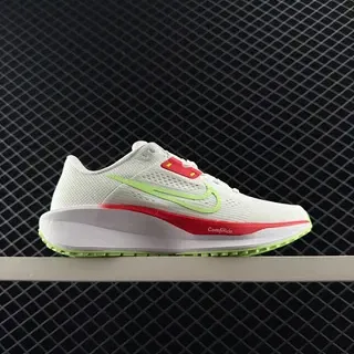 Nike Quest 6 सादा সবুজ শ্বাসযোগ্য মেশ উপর মিডফুট স্ট্র্যাপ ওভারলে রানিং শু