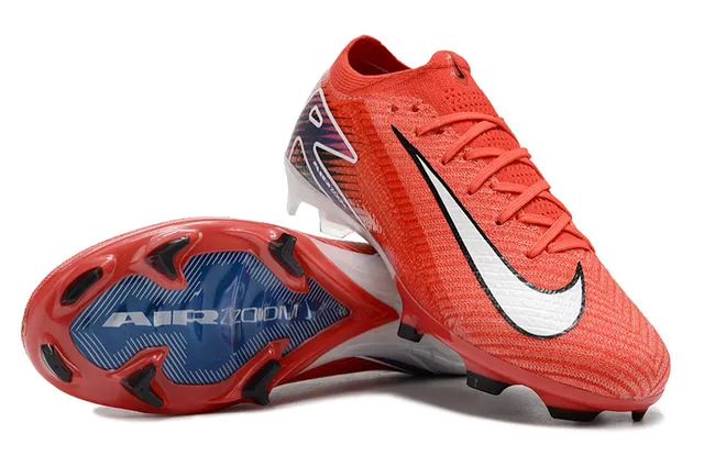Nike Red Blue Low-Cut Knit Upper Dynamic Chevron Pattern Firm-Ground Soccer Shoes 4