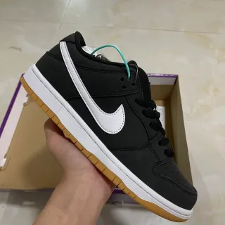 Nike SB Dunk Low Black White Gum Skateboard Shoes