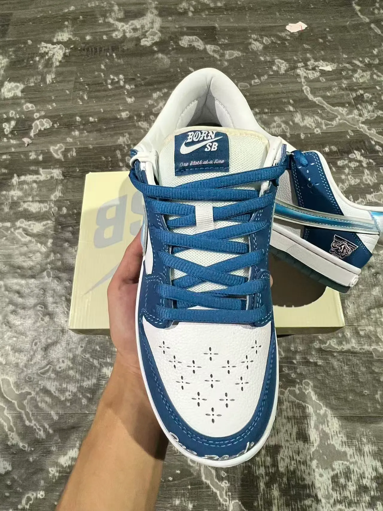 Nike SB Dunk Low Navy White Iridescent Swoosh Chaussures de skateboard 5