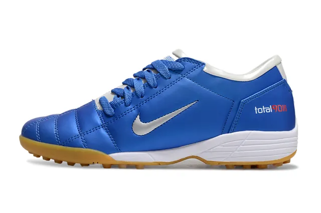 Nike Total 90 III 蓝白橡皮泥草地足球鞋 2