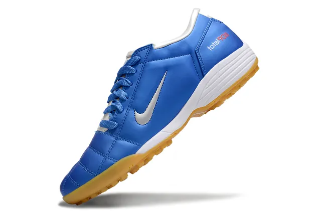 Nike Total 90 III 蓝白橡皮泥草地足球鞋 4