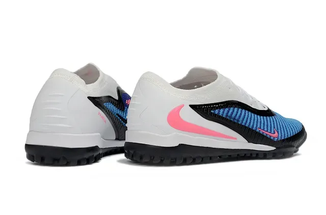 Nike White Blue Low-Cut Knit Upper Turf Soccer Shoes 6