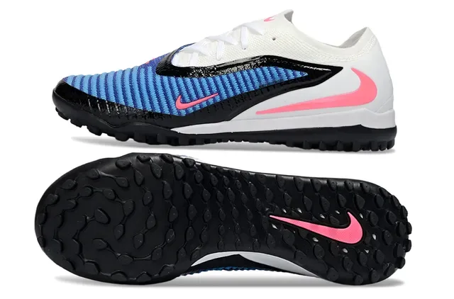 Nike White Blue Low-Cut Knit Upper Turf Soccer Shoes 7