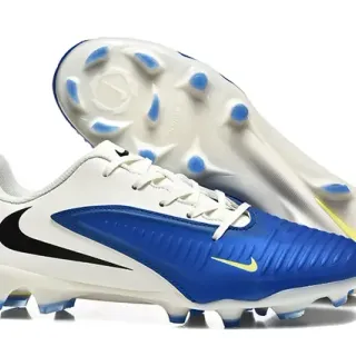Nike Sapatos de futebol branco e azul low-cut com upper sintético com overlay ribeteado na ponta dianteira para superfície firme