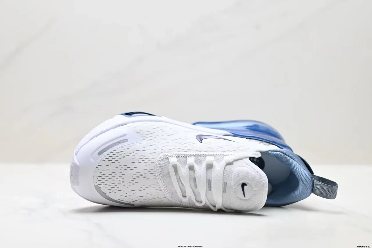 Nike chaussures lifestyle blanches et bleues à tige en maille perforée visible unité Air Zoom 8