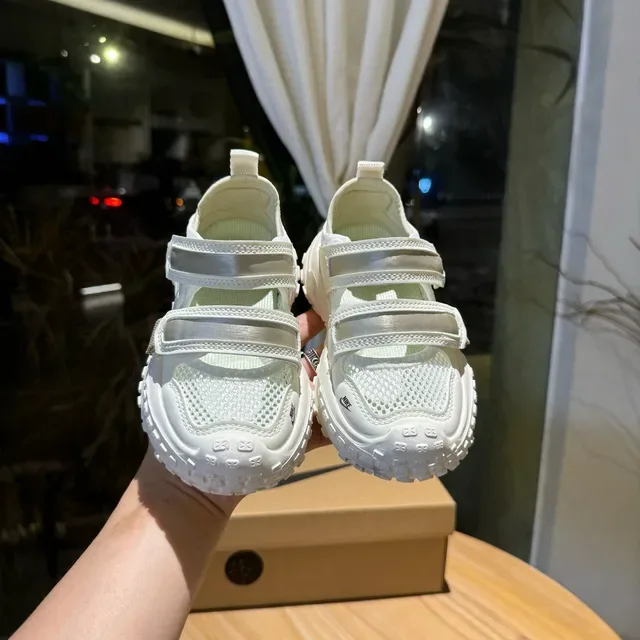 Nike White Pink Chunky Sole Dual Velcro Straps Lifestyle Sneakers 20