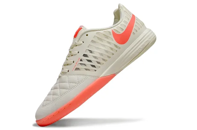 Nike Sneakers Jaunes Noires Low-Top Upper Synthétique 9