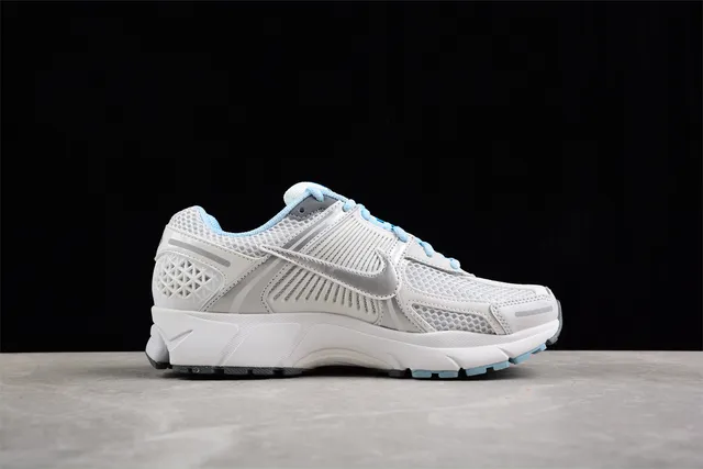 Nike Zoom Vomero 5 White Light Blue Running Shoes 11