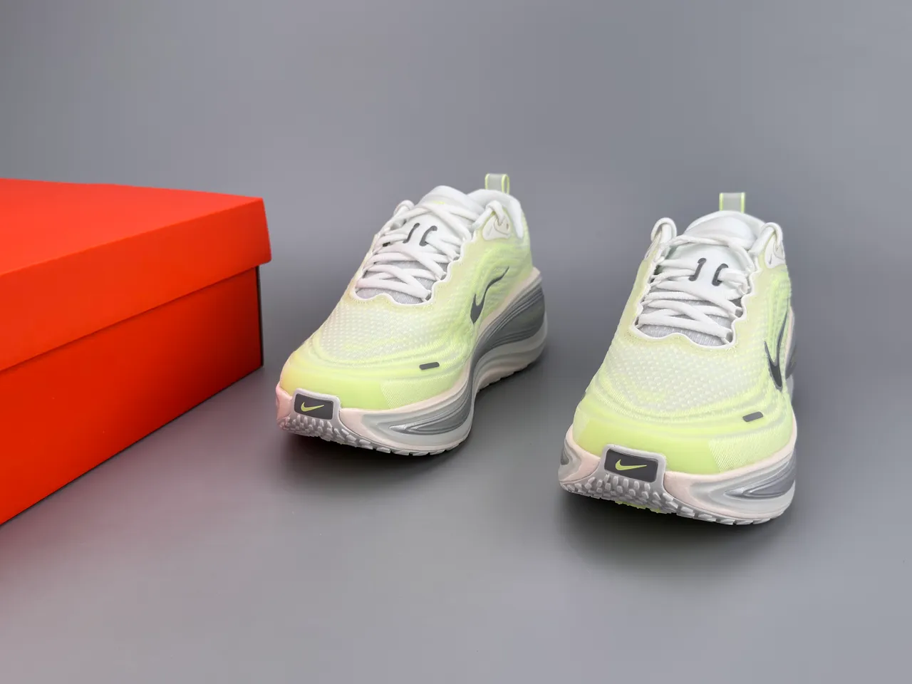 Nike ZoomX Invincible Run Lime Yellow দৌড়ের জুতো 3