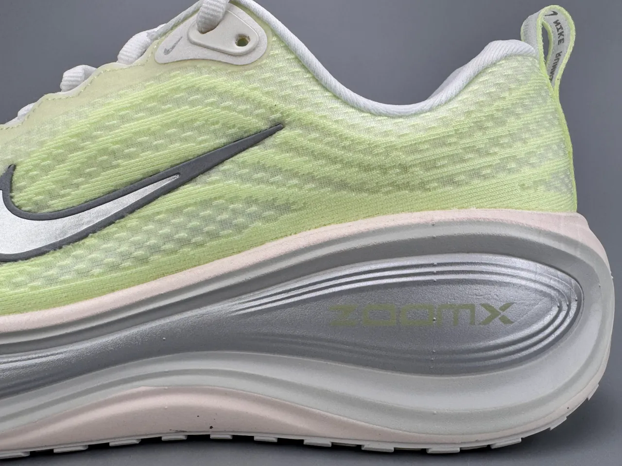 Nike ZoomX Invincible Run Lime Yellow দৌড়ের জুতো 7