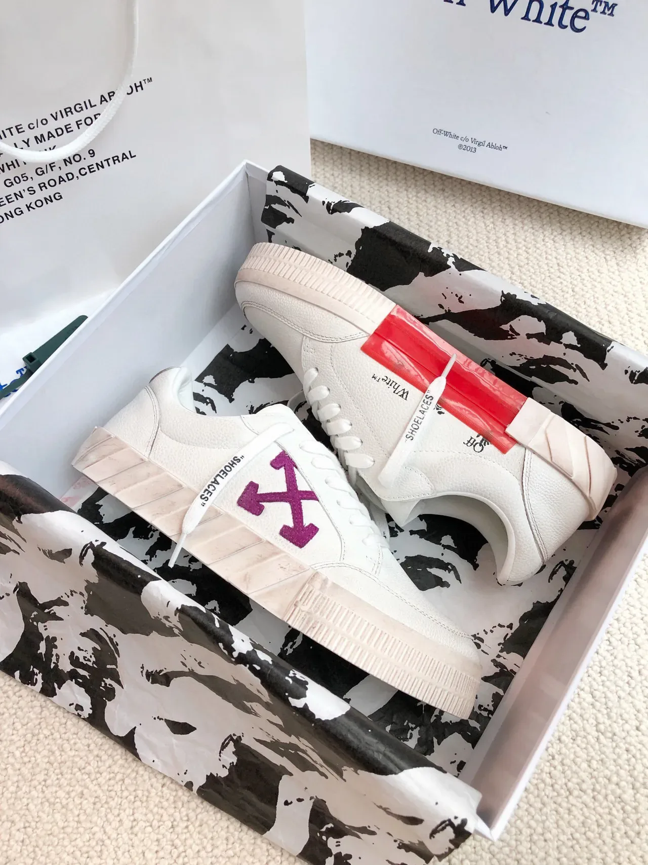 Off-White Logotipo de Flecha Blanco Lifestyle Sneakers 3