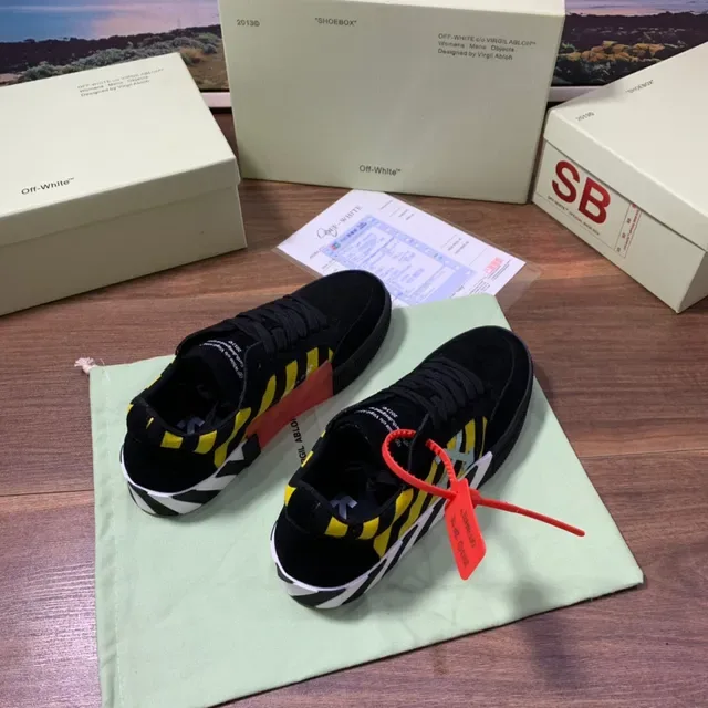 Off-White Black and Yellow Striped Arrow Logo Lifestyle Sneakers 5