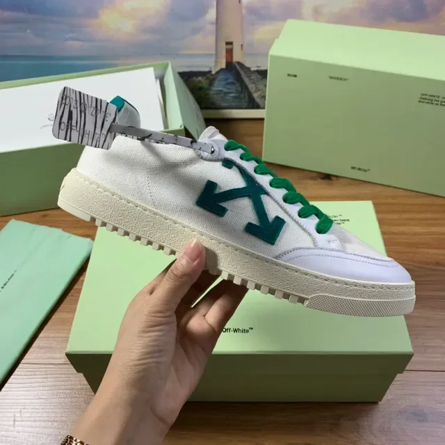 Off-White Green Canvas Upper Diagonal Arrow Logo Lifestyle Sneakers 5