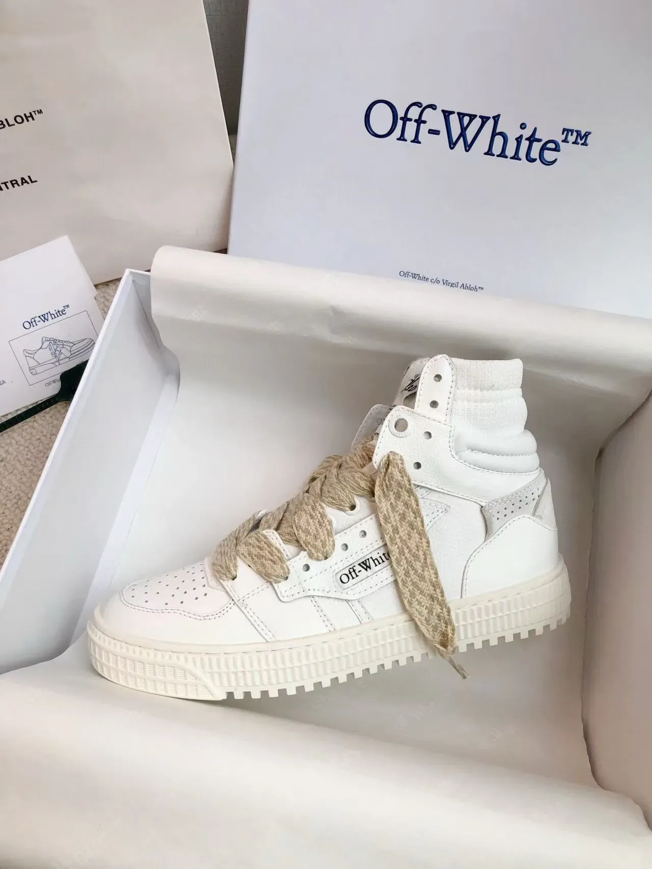 Off-White High-Top Lifestyle Sneaker Beige Leather Lifestyle Sneakers 8