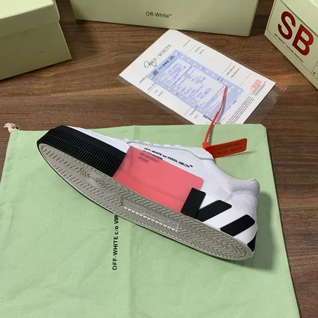 Off-White The Ten কালো লো-টপ প্ল্যাটফর্ম ডায়াগোনাল স্ট্রাইপ মিডসোল লাইফস্টাইল স্নিকার 2