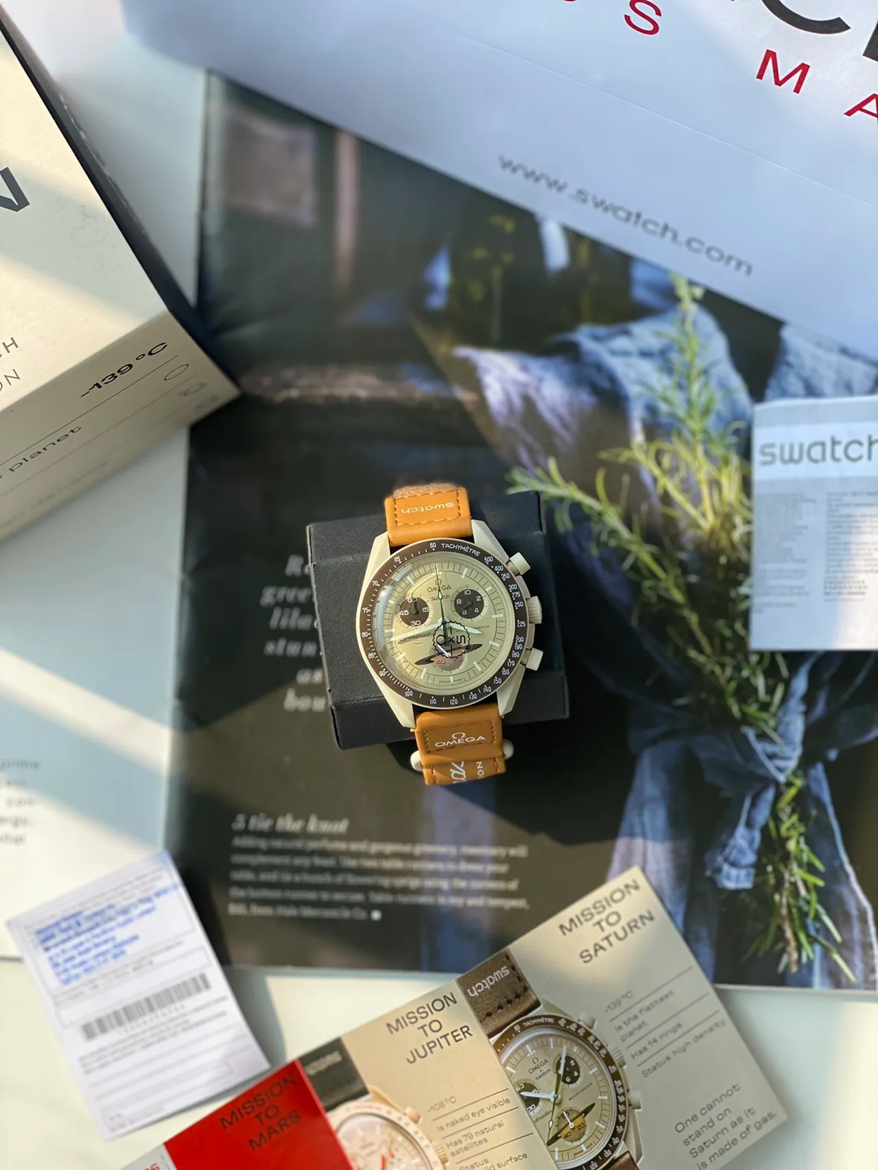 Omega Speedmaster Chronograph وجه بلون بيج حزام بلون تان ساعة ميكانيكية 7