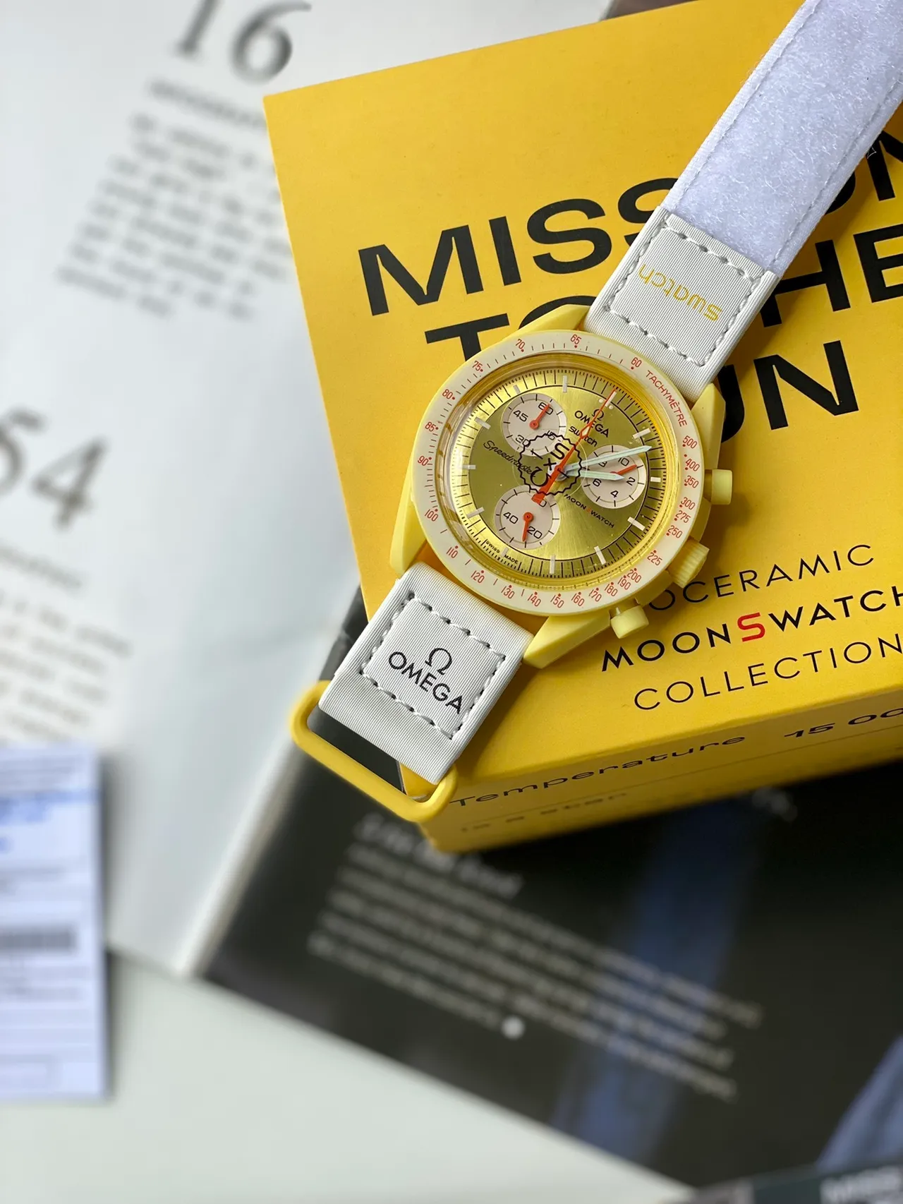 欧米茄 Speedmaster Moonwatch 黄色计时机械腕表 6