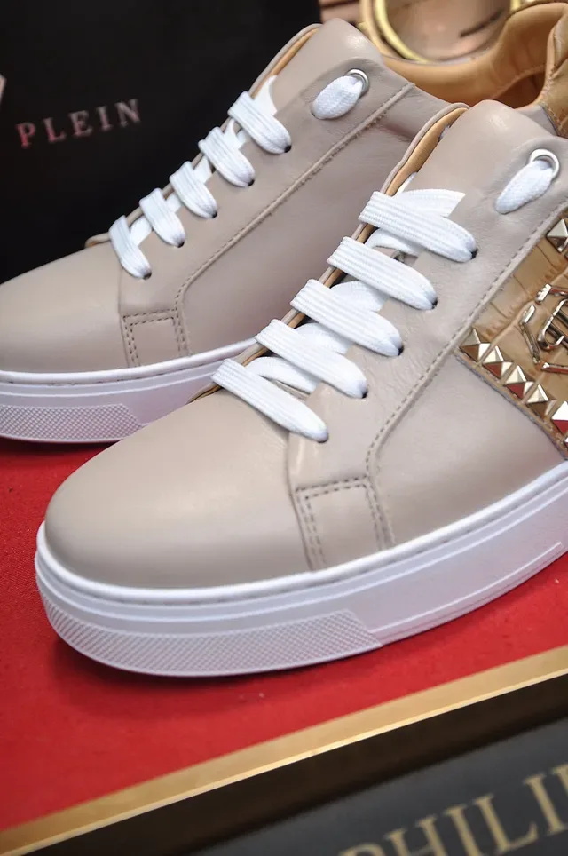 Philipp Plein Beige Leather Studded Side Panel Lifestyle Sneakers 3