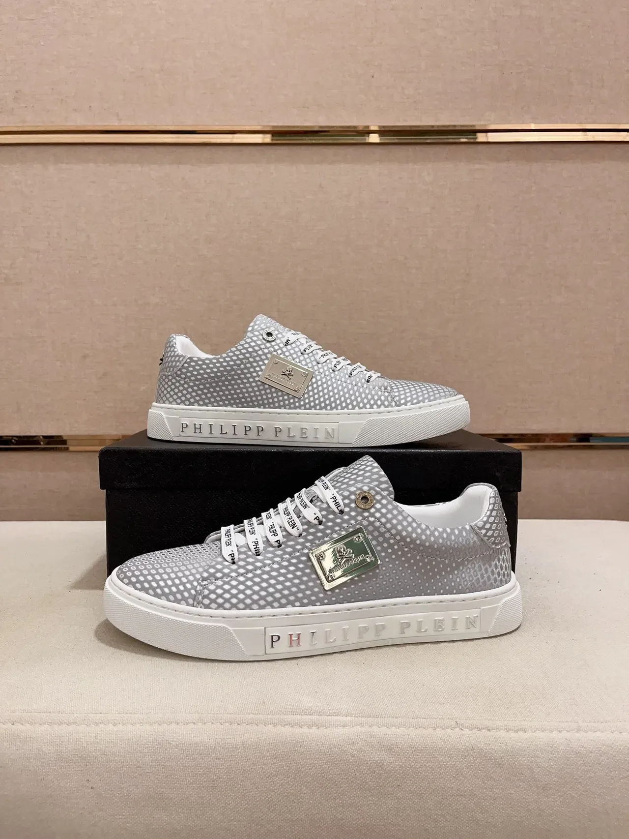 Philipp Plein পারফোরেটেড সিলভার-গ্রে লাইফস্টাইল স্নিকার্স 7