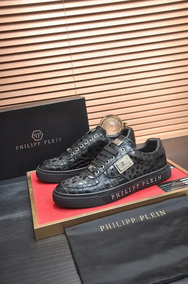 Philipp Plein Triple Black حذاء أسلوب حياة لامع نقش تمساح 3