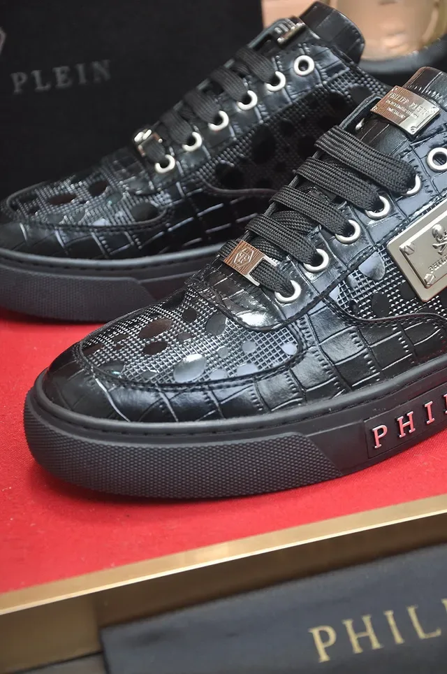 Philipp Plein Triple Black حذاء أسلوب حياة لامع نقش تمساح 8