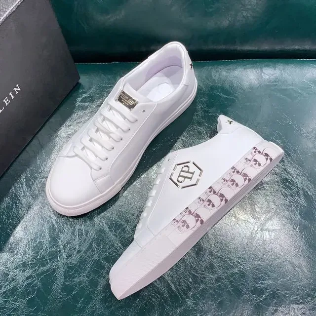 Philipp Plein أحذية أسلوب حياة من الجلد الأبيض والأسود مع طباعة باندا على حزام الميد سول 2