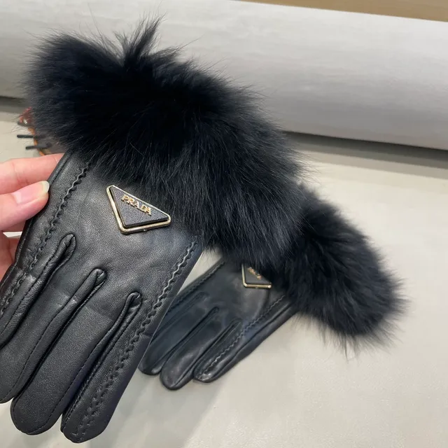 Prada Gants en cuir avec poignet en fourrure noire 3