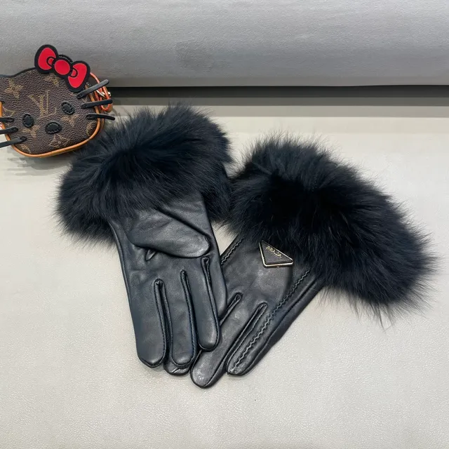 Prada Gants en cuir avec poignet en fourrure noire 4