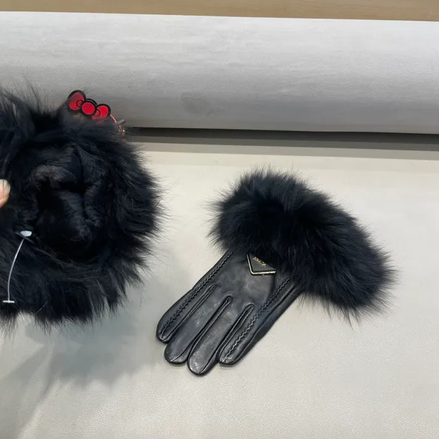 Prada Gants en cuir avec poignet en fourrure noire 5